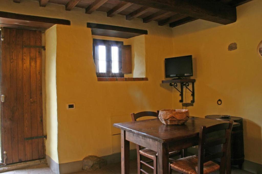 Podere Pian De' Cortini Villa Serravalle  Ngoại thất bức ảnh