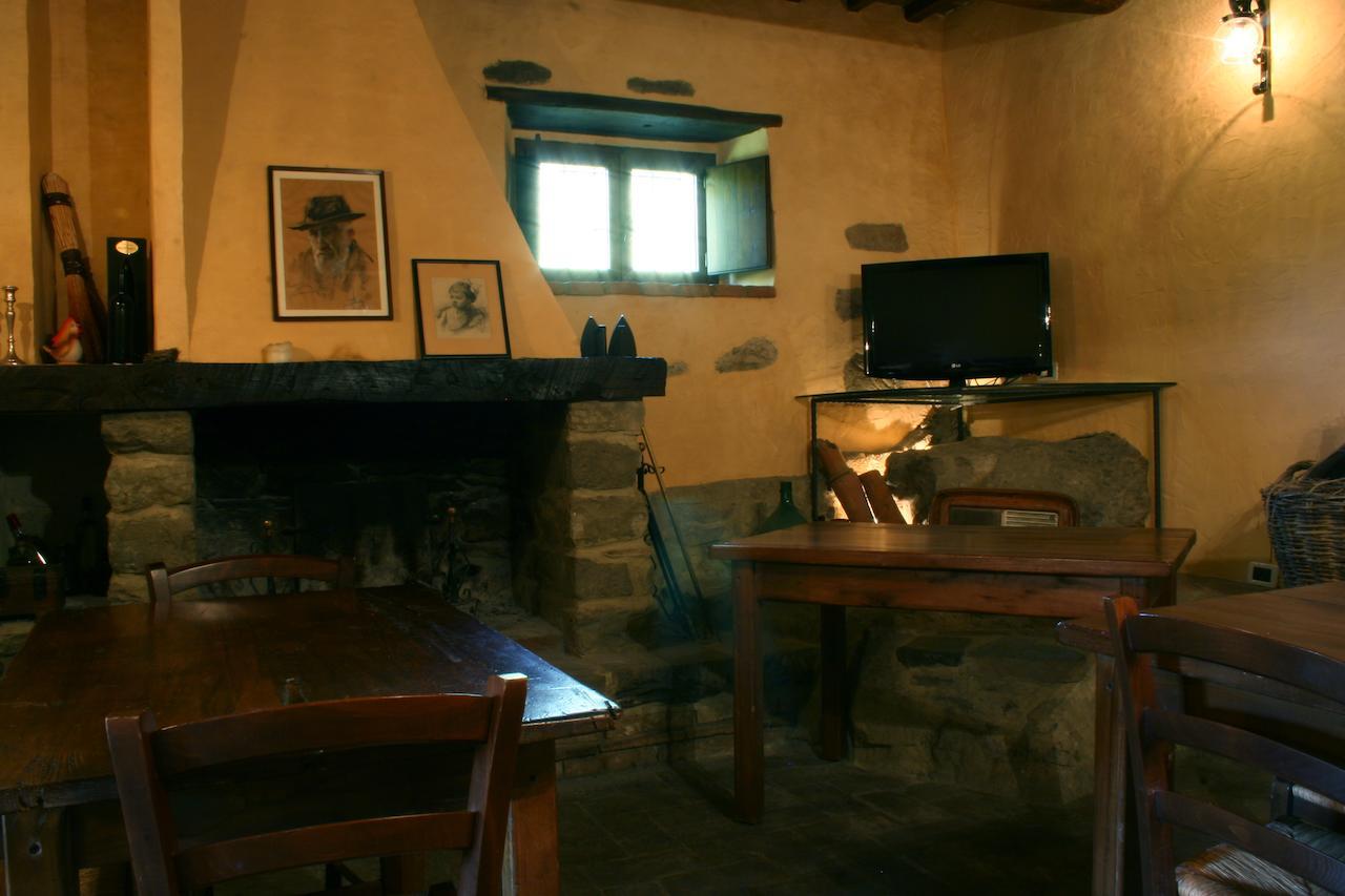 Podere Pian De' Cortini Villa Serravalle  Ngoại thất bức ảnh